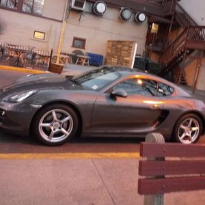 Meet your Posher, Liam